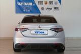 Alfa Romeo Giulia Competizione Q4 280PS *Schiebedach* - weiße Alfa Romeo Giulia