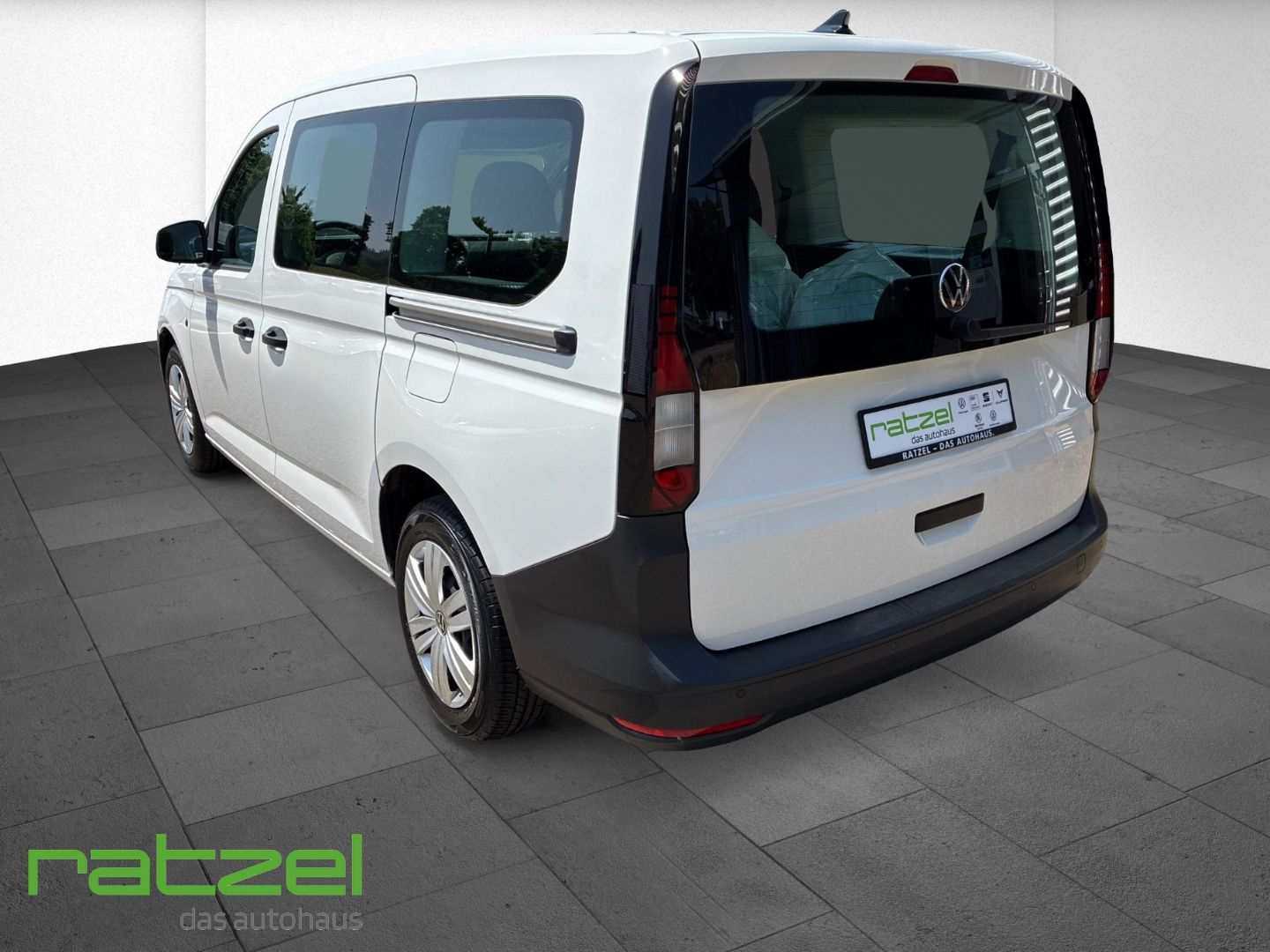 Fahrzeugabbildung Volkswagen Caddy Maxi Life LR 2.0 TDI Navi DAB Lane Assist