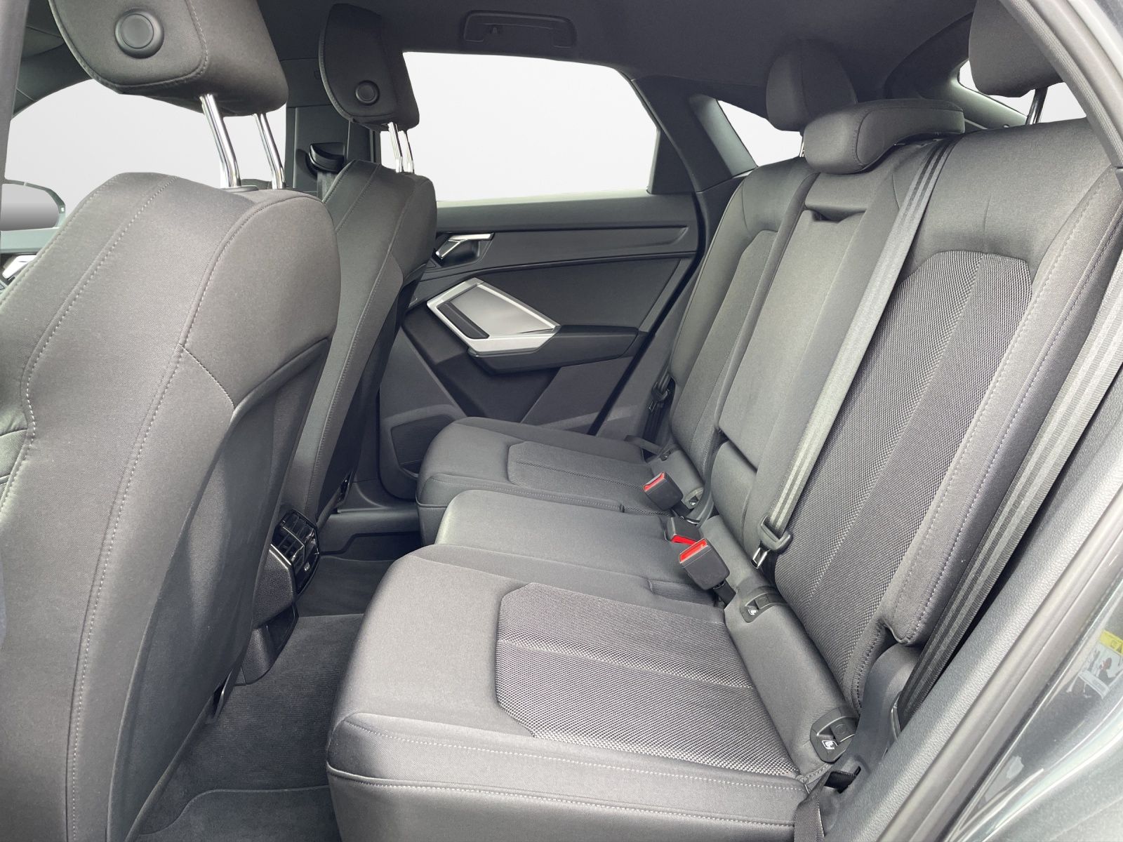 Audi Q3 Sportback 45 TFSI e S tronic S line  Navi LED foto 11