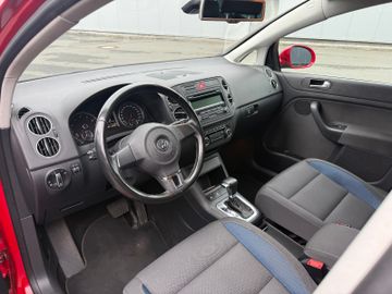 Volkswagen Golf - 8