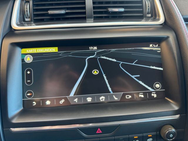 Jaguar E-Pace *HEAD-UP*PANO*MEMORY*KEYLESS*ACC*NAV*