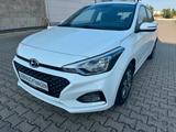Hyundai i20 1.2 62kW Style  - Hyundai i20: 6.1