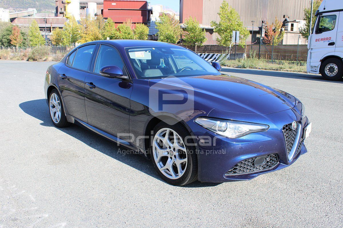 Alfa Romeo ALFA ROMEO Giulia 2.2 Turbodiesel 160 CV AT8 Spr imagem 3