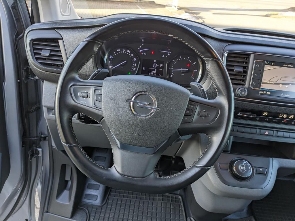 Autohaus Zimpel & Franke - Opel Vivaro Doppelkabine L 130 kW 177 PS Standheizung - Bild 17 Autohaus Zimpel & Franke - Opel Vivaro Doppelkabine L 130 kW 177 PS Standheizung - Bild 17