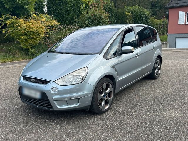 Ford S-Max 7 Plätze 2.0 TDCI