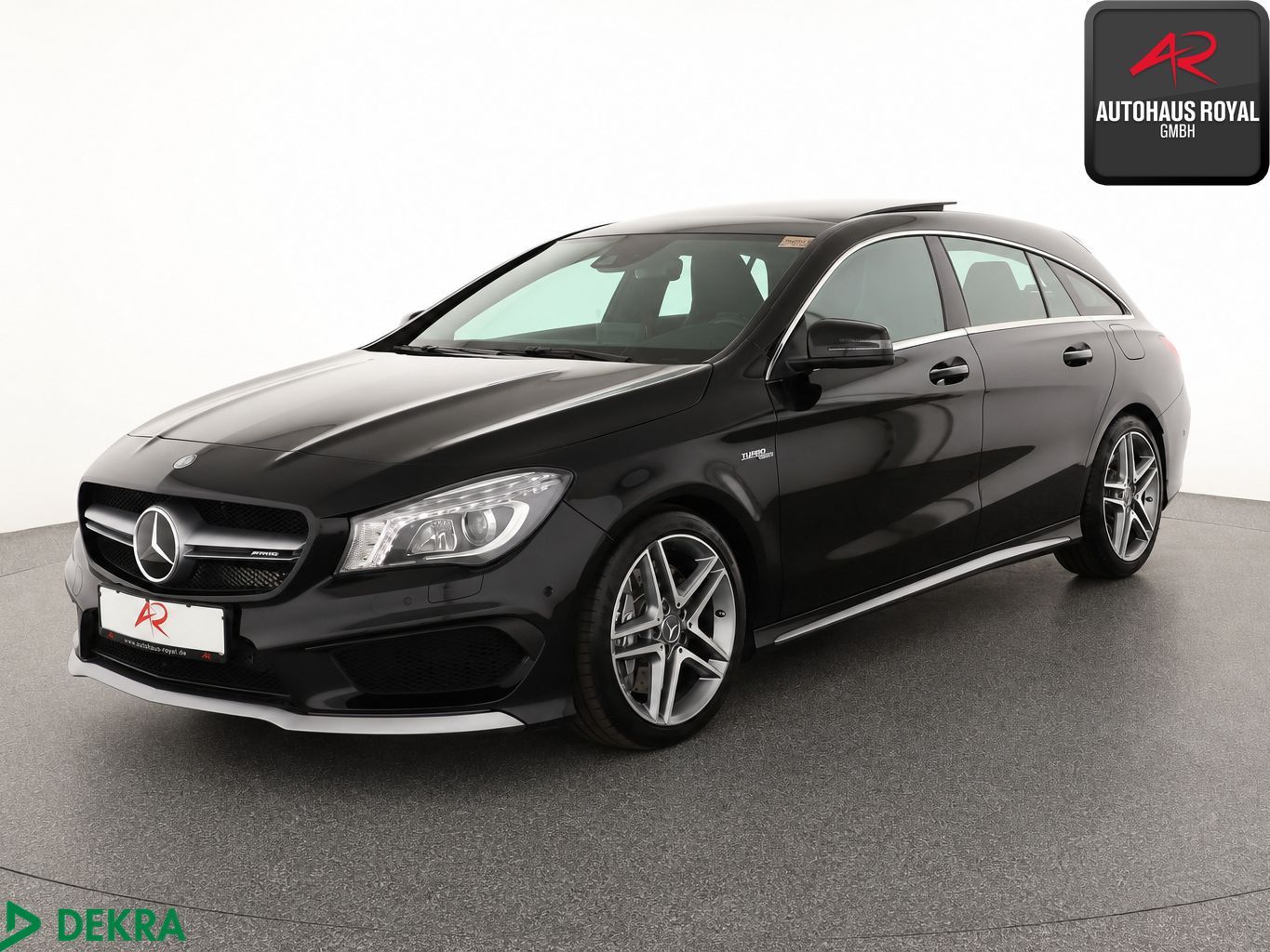 MERCEDES-BENZ CLA 45 AMG Shooting Brake 4M PANO,DISTRO,KEYLESS