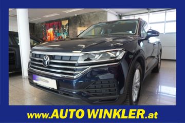 Volkswagen Touareg - 1