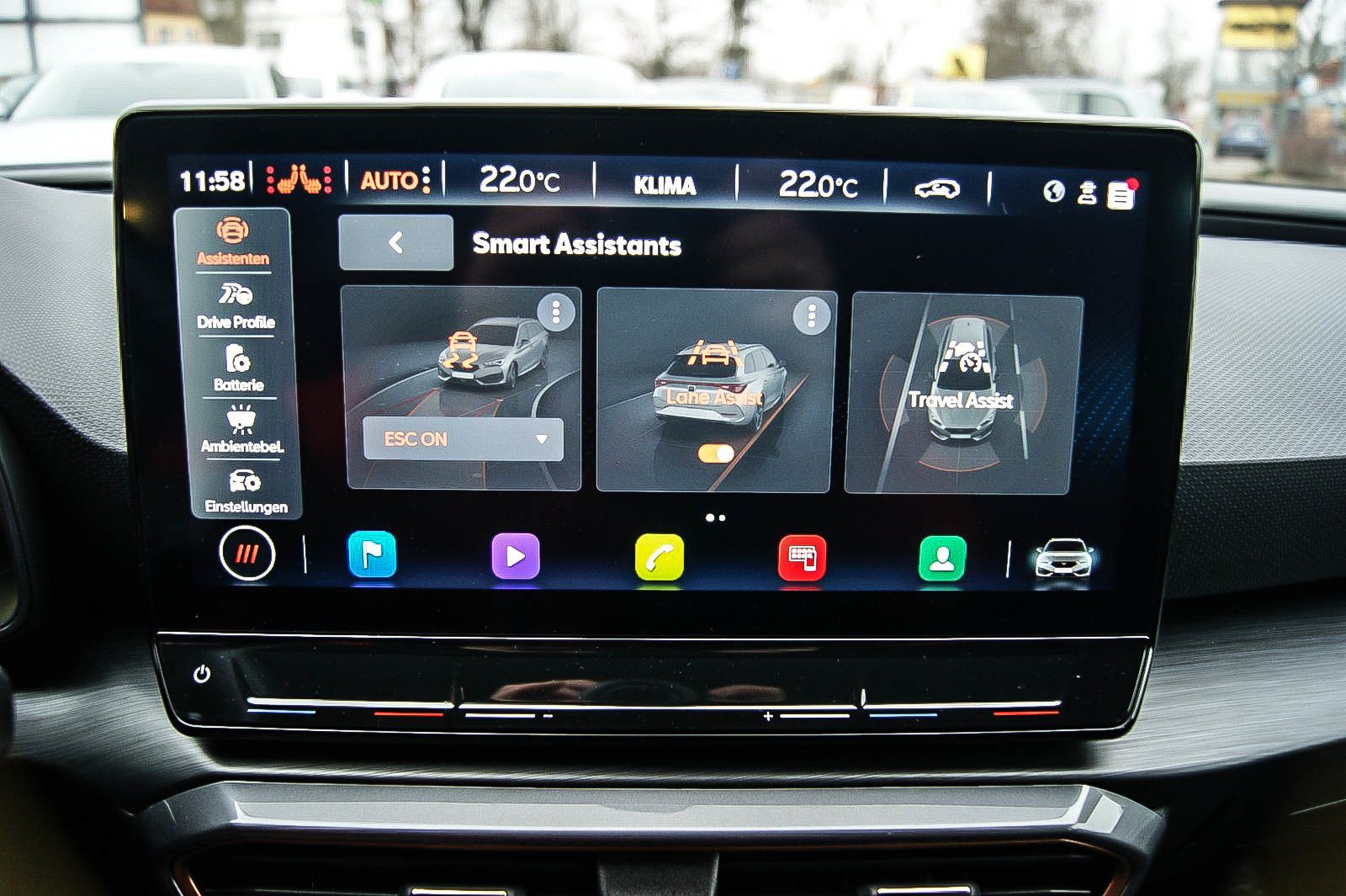 Fahrzeugabbildung CUPRA Leon Sportstourer e-HYBRID VIRTUAL ACC XL 1HAND