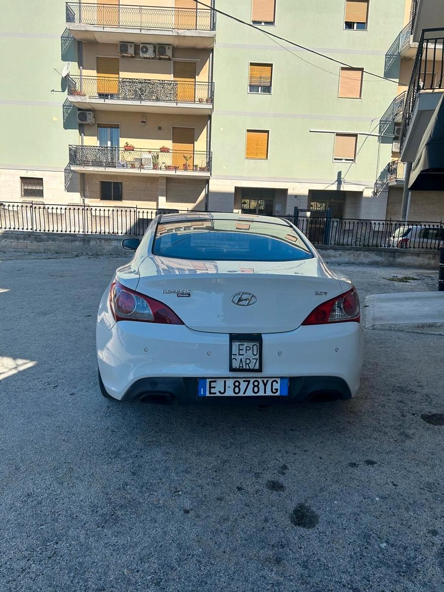 Hyundai Genesis Coupé 2.0 Turbo 213ch - 1 ère main - Révision récente - Toit ouvrant - Sièges éléctriques