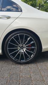 Mercedes-Benz E 350d AMG Line Autom. AMG Line - Mercedes-Benz E 350 Gebrauchtwagen in Stuttgart