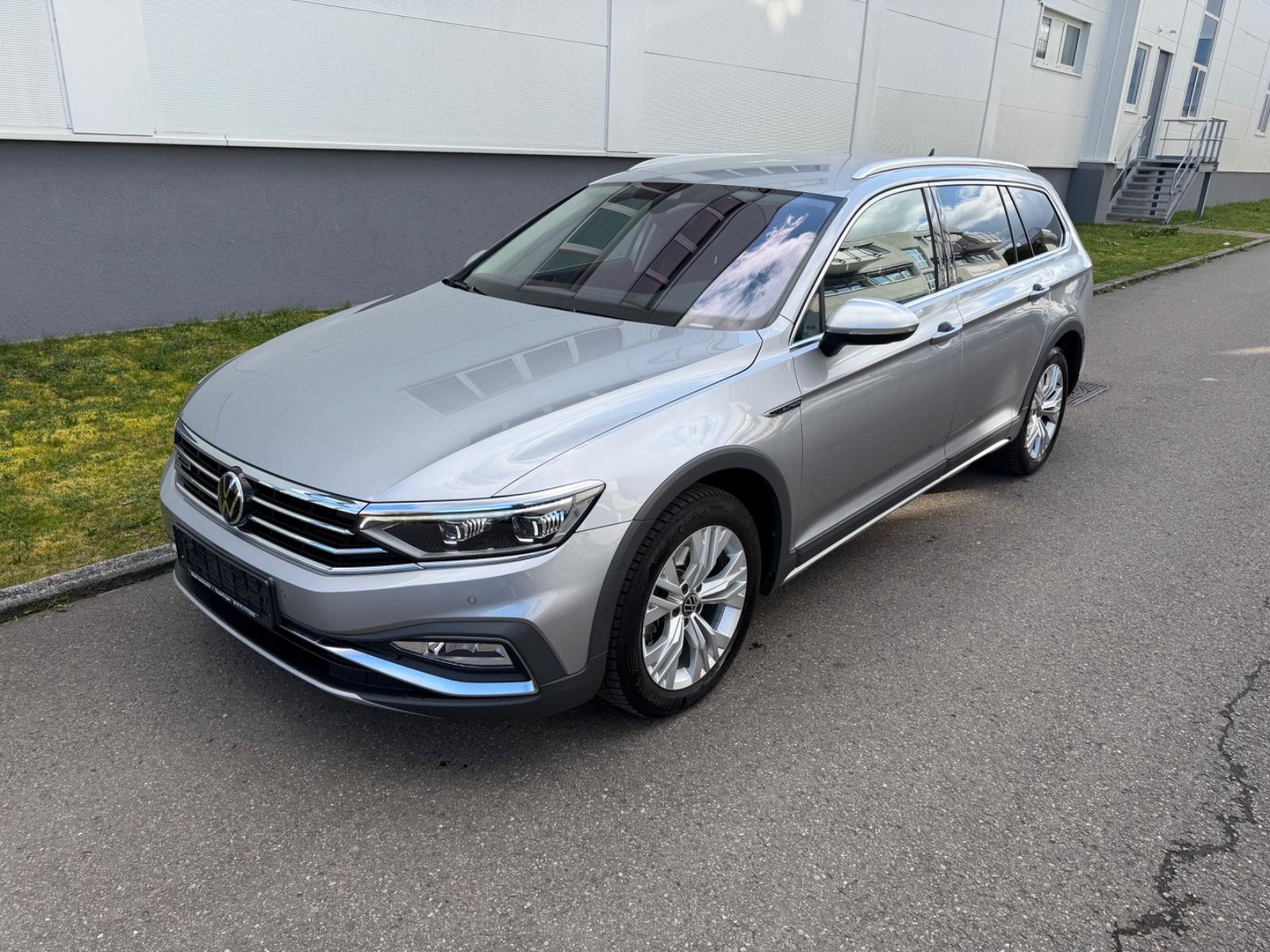 Volkswagen Passat Alltrack 4M*LED*NAV*VIRTUAL*STHZ*ACC*AHK*