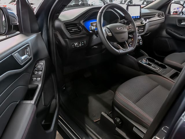 Ford Kuga 2.5 Hybrid ST-Line Fahrassistenz-Paket
