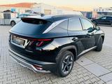 Hyundai Tucson Trend Mild-Hybrid 2WD/Navi/Kam/Garantie - Hyundai TUCSON: Schwarz, Garantie