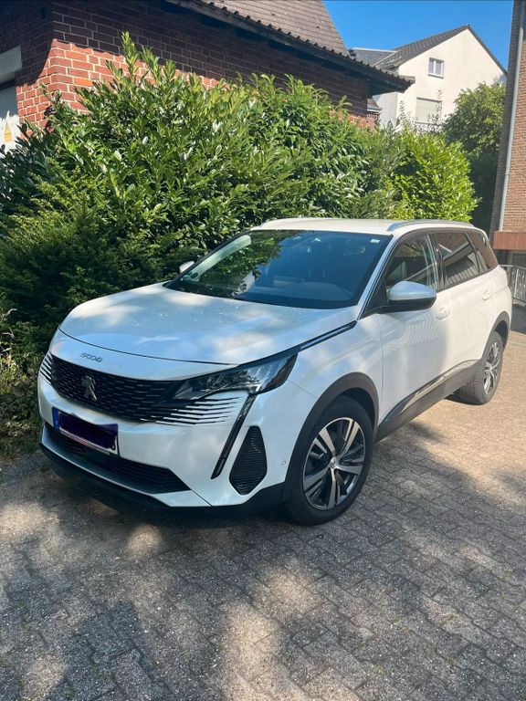 Image of Peugeot 5008