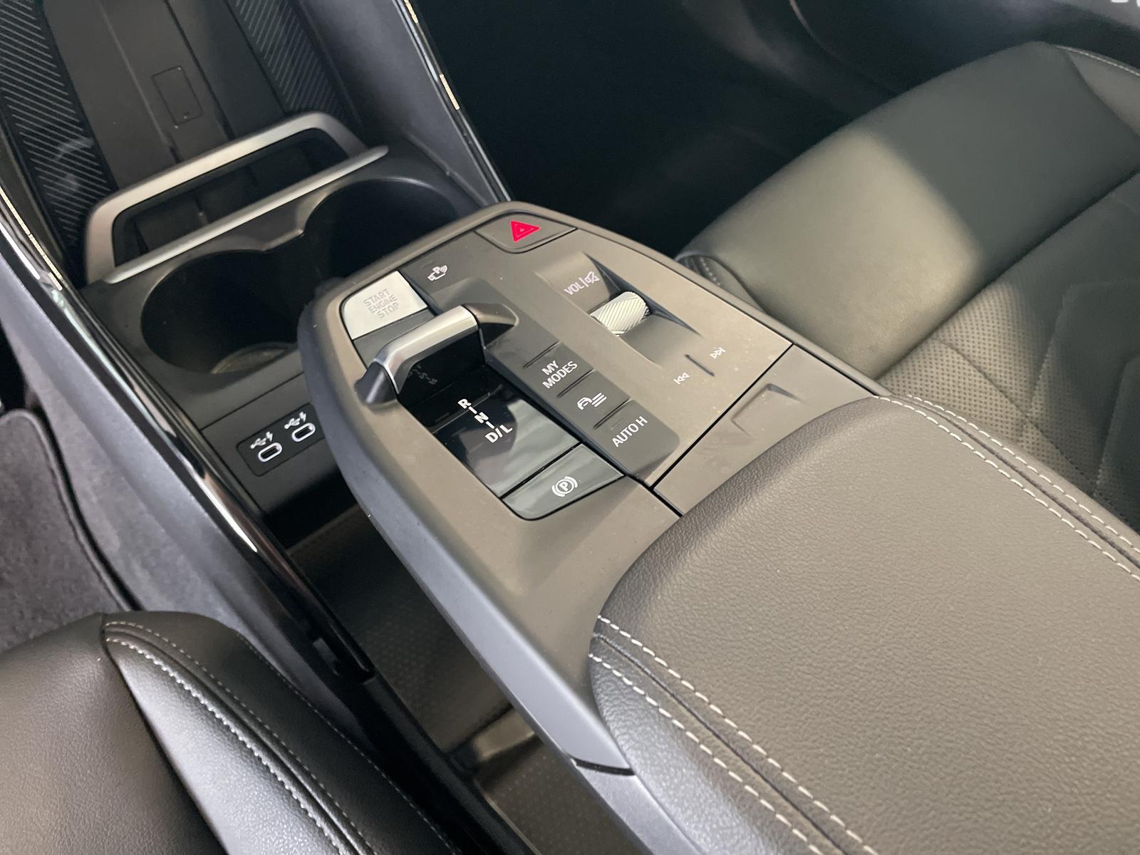 BMW X1 sDrive18d Kamera LED Sitzheizung, миниатюра 14