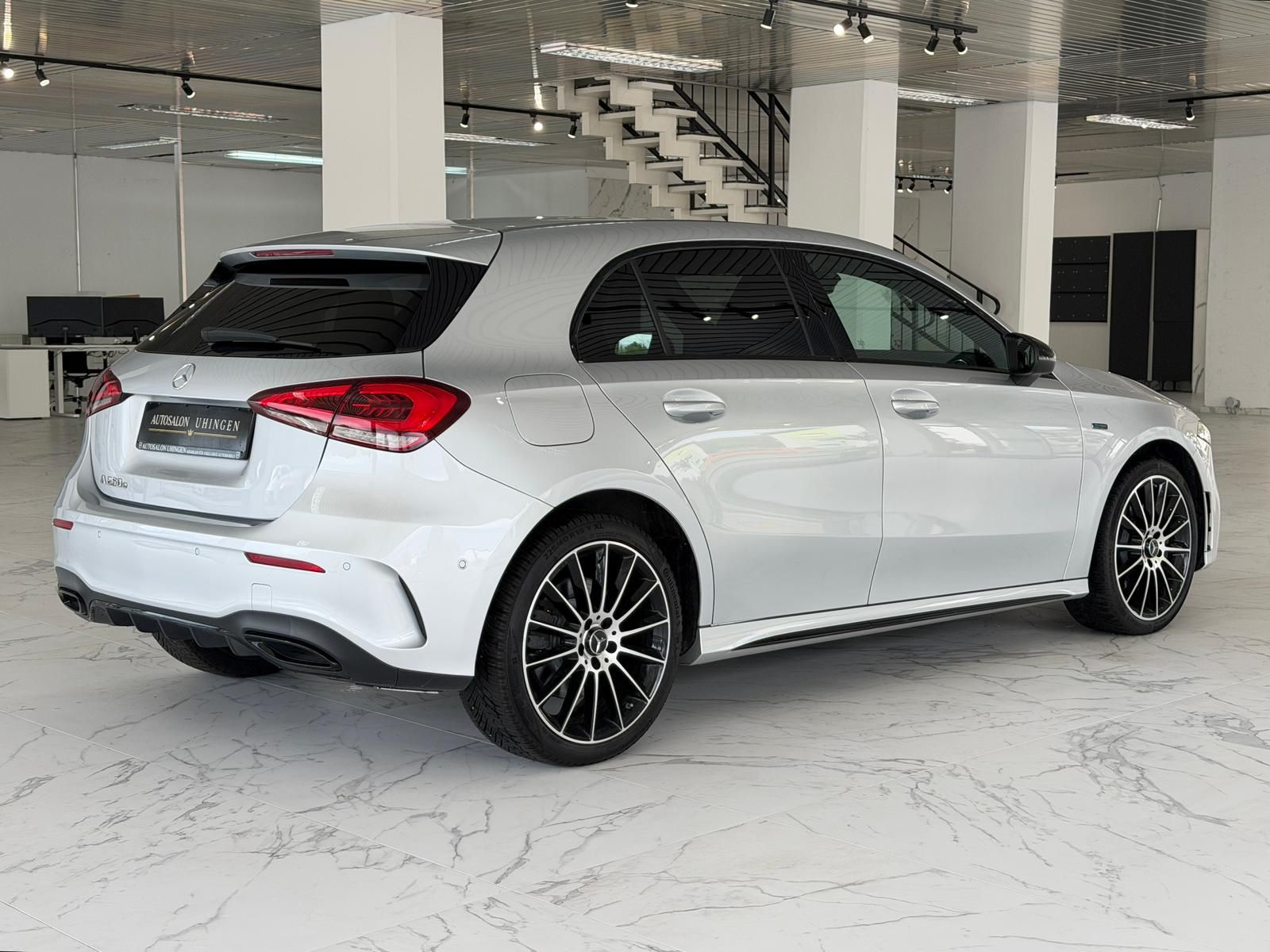 Mercedes-Benz A 250 e 3x AMG SPORT EDITION2020 MBUX WIDE KAMER foto 5