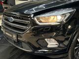 Ford Kuga ST-Line KeyFree Sihzg Kamera SYNC Tempo 3.H - Ford Kuga ST-Line mit Benzin-Antrieb