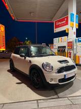 MINI Cooper S JCW R56 - MINI Cooper S: R56