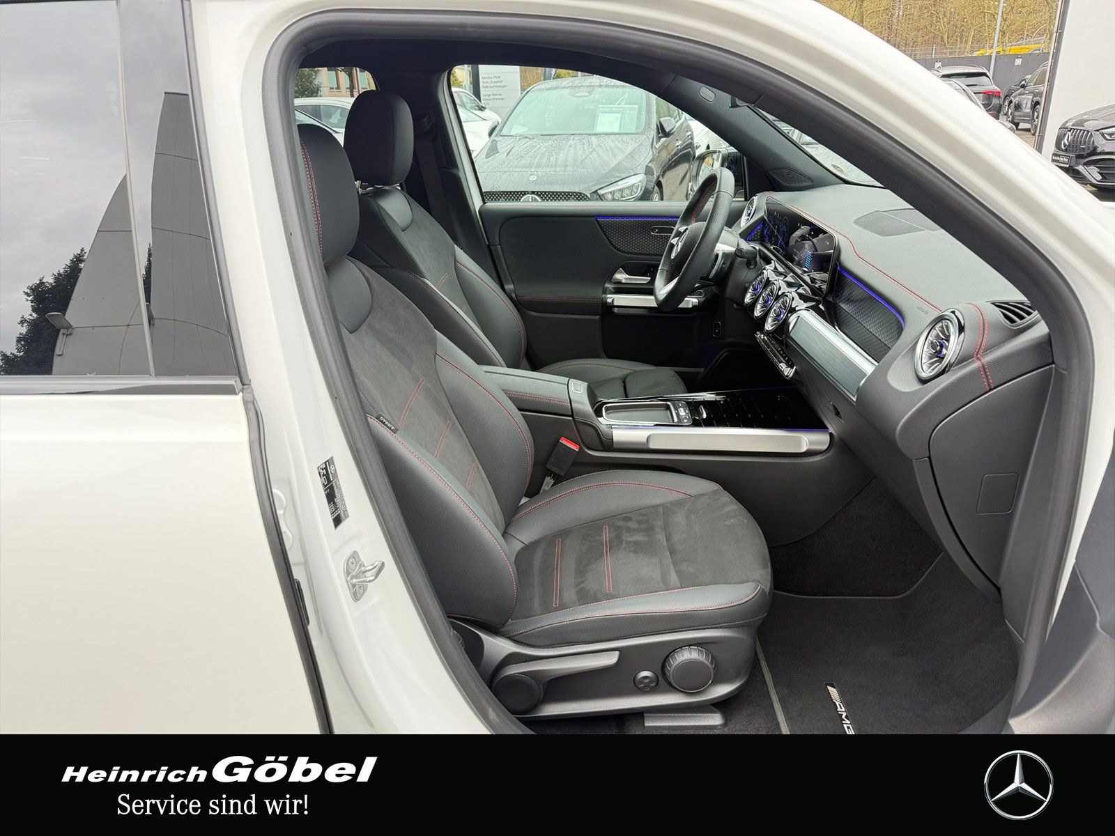 Fahrzeugabbildung Mercedes-Benz EQB 300 4M AMG*7-SITZER*FAP*KAMERA*ADV-SOUNDSYST