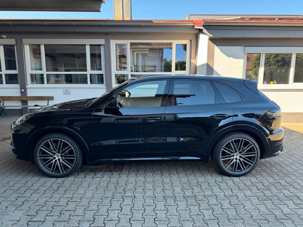 Image of Porsche Cayenne