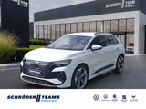 Audi Q4 e-tron 40 e-tron S line Matrix RFK SHZ ACC LR - Audi Q4 e-tron in Bielefeld