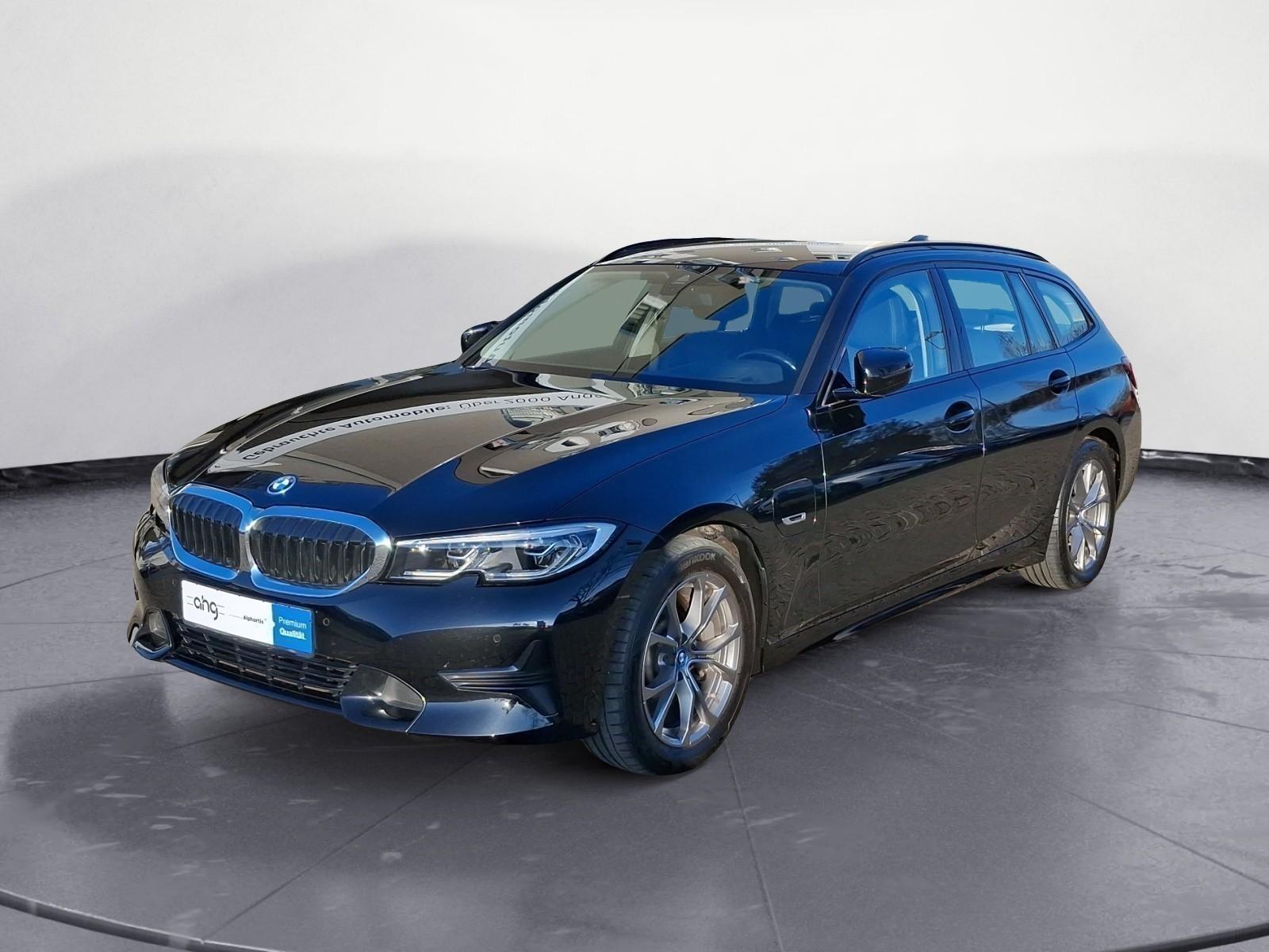 BMW 330e Touring Sport Line Automatic Innovationsp.