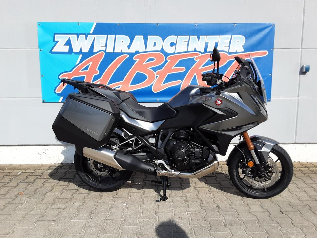 Honda NT 1100 DCT mit el. Fahrwerk 