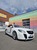 Opel Insignia OPC 2.8 V6 Turbo 4x4 OPC - Opel Insignia: V6