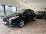 Ford Fiesta Titanium*ST-Paket*NAVI*R-Kam.*Autom*S-HZG - gebrauchte Ford Fiesta aus dem Jahr 2015