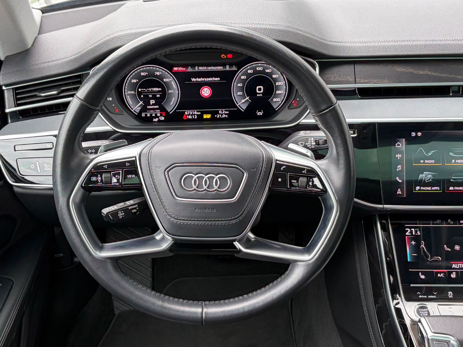 Audi A8 - Bild 13