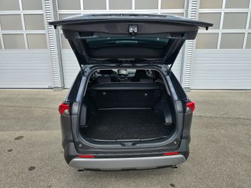 Toyota RAV 4 - 8