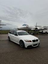 BMW E91 320D - BMW 320: 320d E91