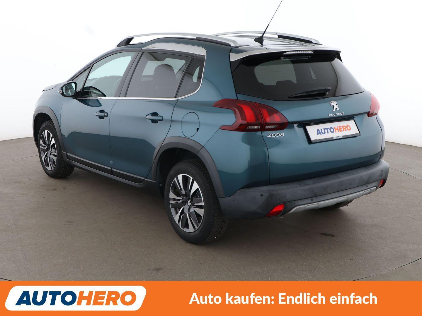Peugeot 2008 1.2 PureTech Allure*NAVI*TEMPO*CAM*PDC*SHZ*