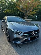 Mercedes-Benz A 220 4MATIC - AMG NIGHT PANO MBUX 8FACH AMG - Mercedes-Benz A 220 von privat