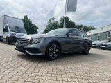 Mercedes-Benz E 220d T Avantgarde *LED Navi Leder Park DAB* - Mercedes-Benz E 220 aus 2020