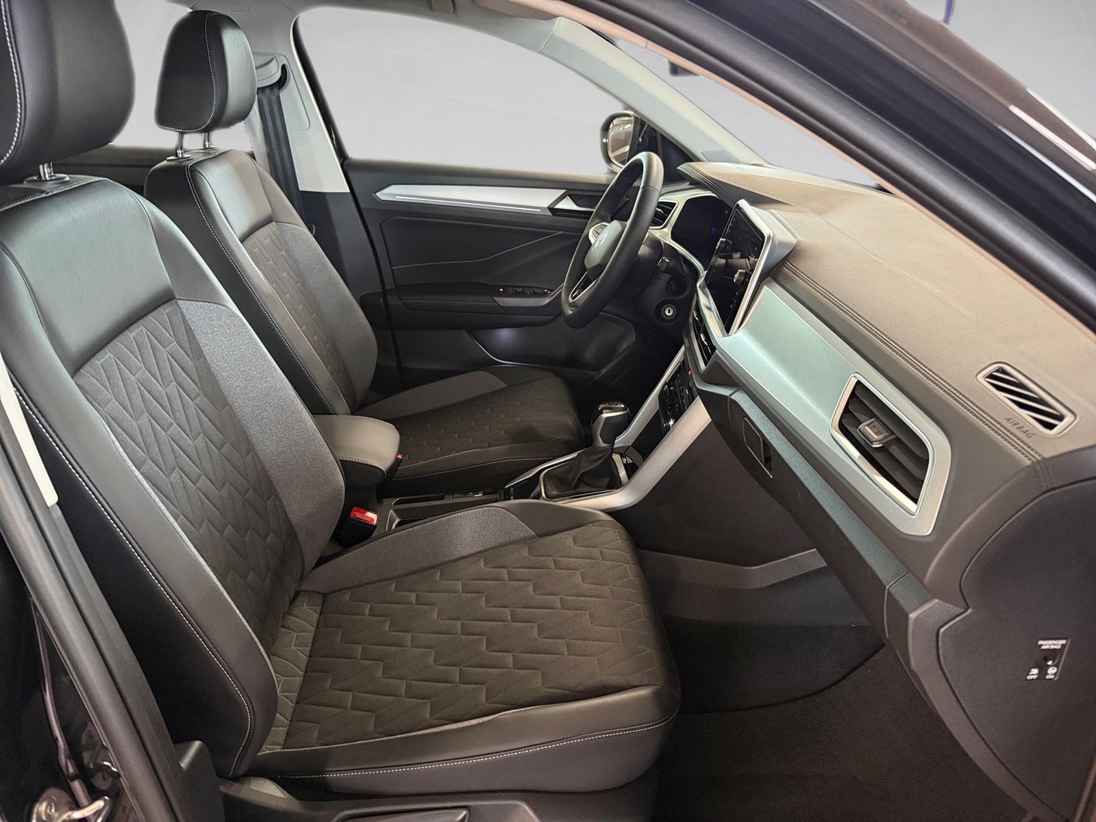 Volkswagen T-Roc - Bild 10