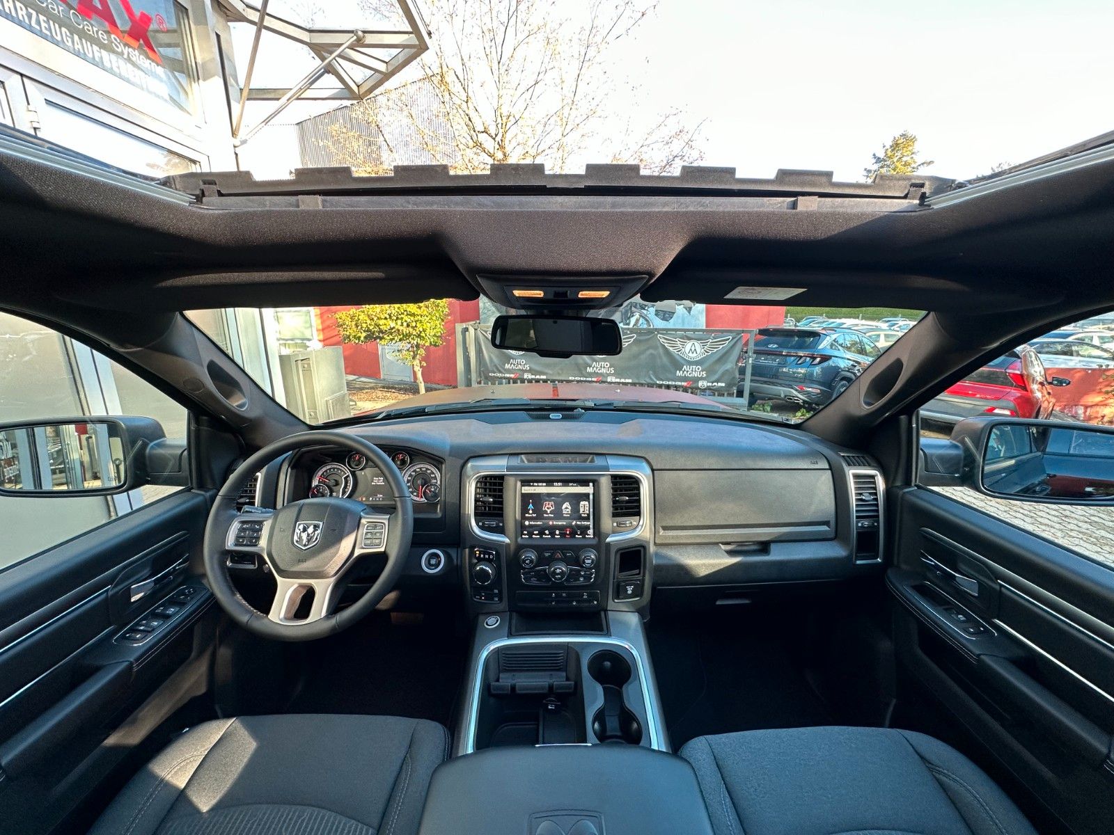 Fahrzeugabbildung Dodge RAM 1500 WARLOCK *LPG*A/T Reifen