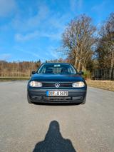 Volkswagen Golf 1.6 Auto Comfortline Comfortline - Volkswagen Golf aus 2001 mit Benzin-Antrieb: Limousine, 1.6