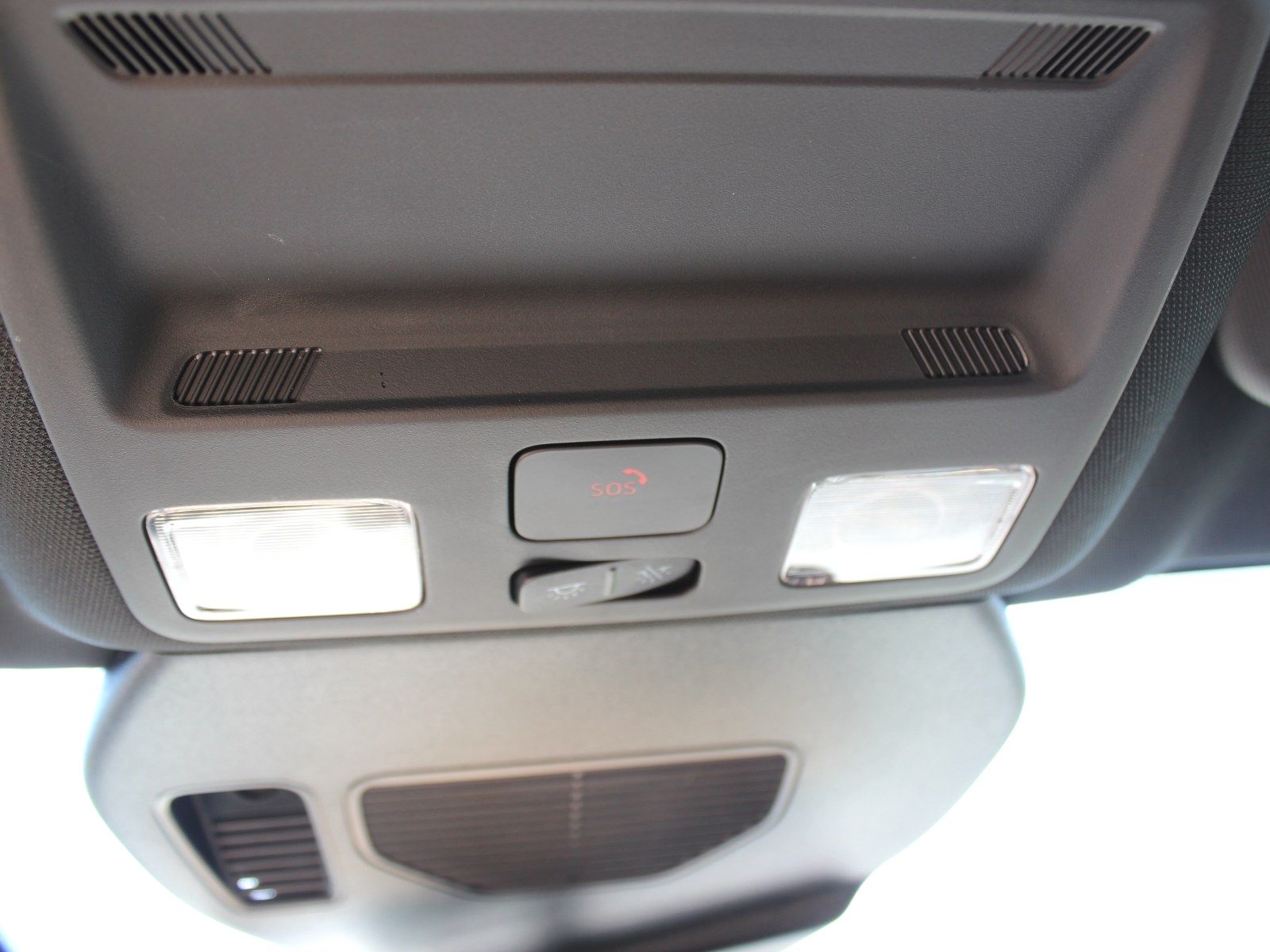 Fahrzeugabbildung Ford Kuga Plug-In Hybrid ST-Line X 2,5 Duratec
