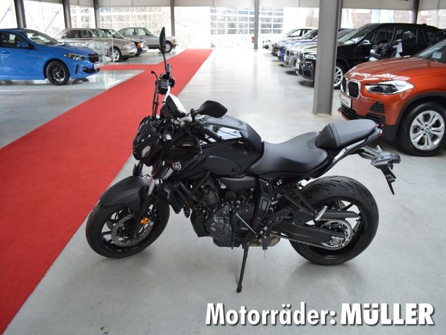 Yamaha MT-07 PURE   2024