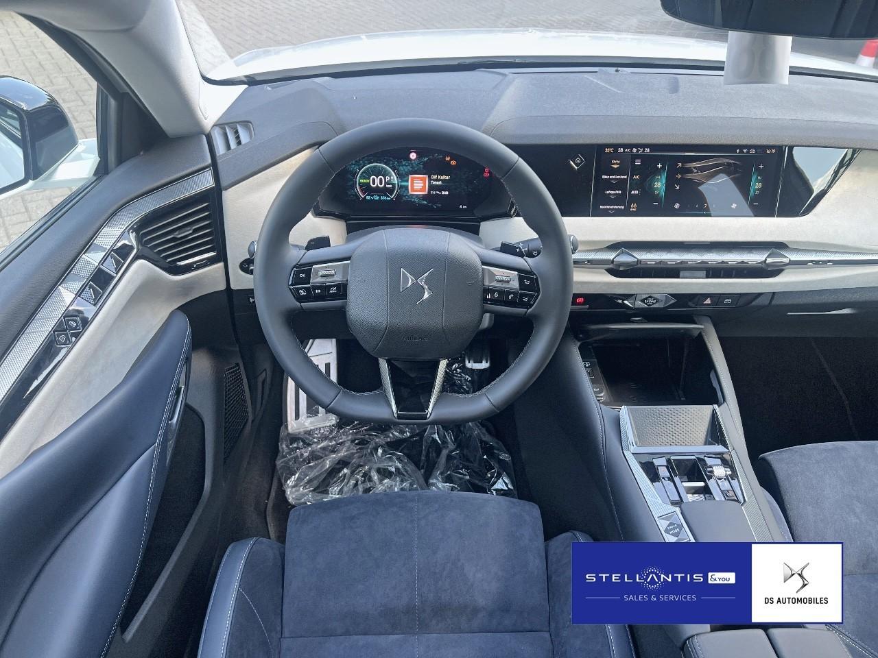 DS Automobiles N°4 (06.2025->) E-Tense 157 kW Jules Verne
