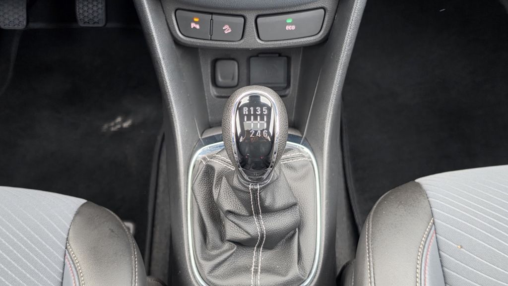 1.4 Turbo 4x4 Allrad 1.Hand Bi-Xenon NAVI