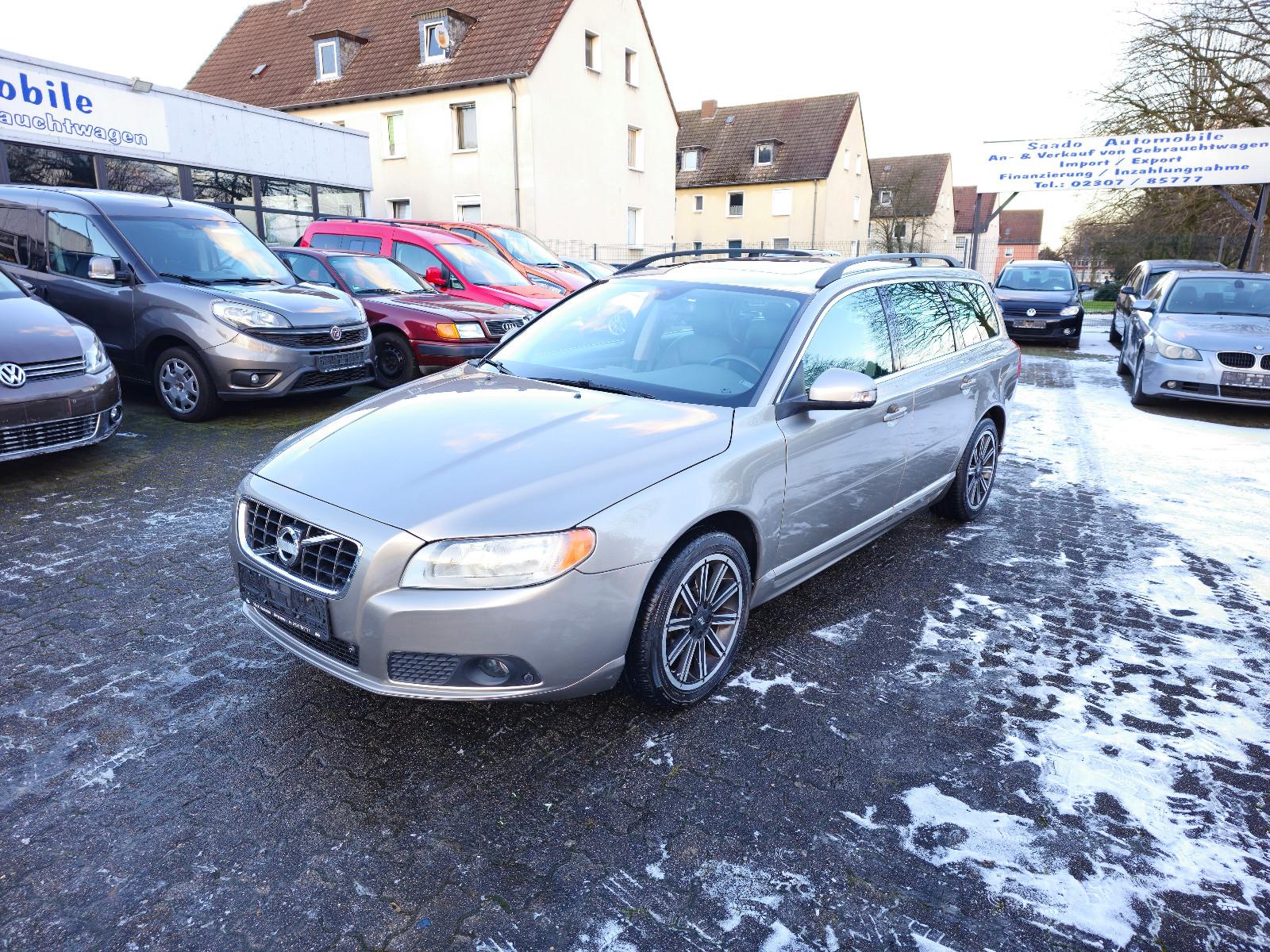 Volvo V70 Kombi Momentum 17"Alu*Leder*,Zahnriemen NEU!