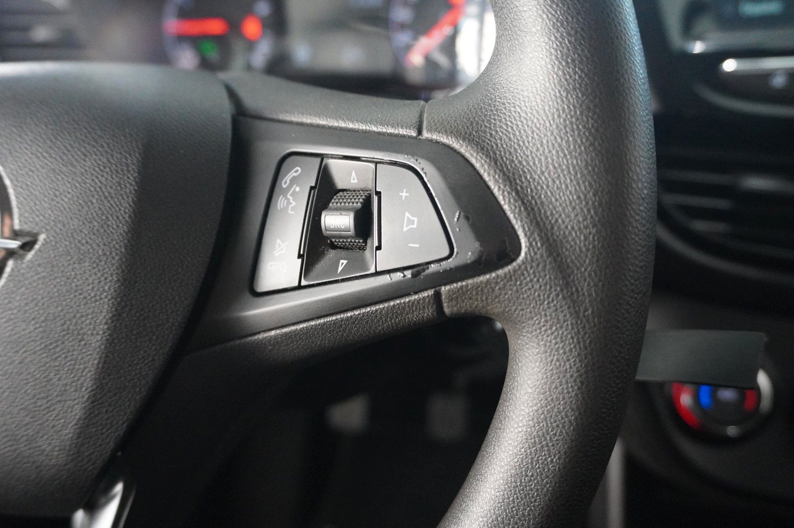 Fahrzeugabbildung Opel Karl 1.0 EDITION NAVI/USB/KLIMA/TEMP./DAB+
