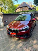 BMW 218 Gran Tourer 218d xDrive, sparsam unf Robust 