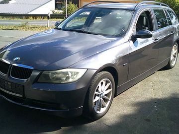 BMW 320 - 2