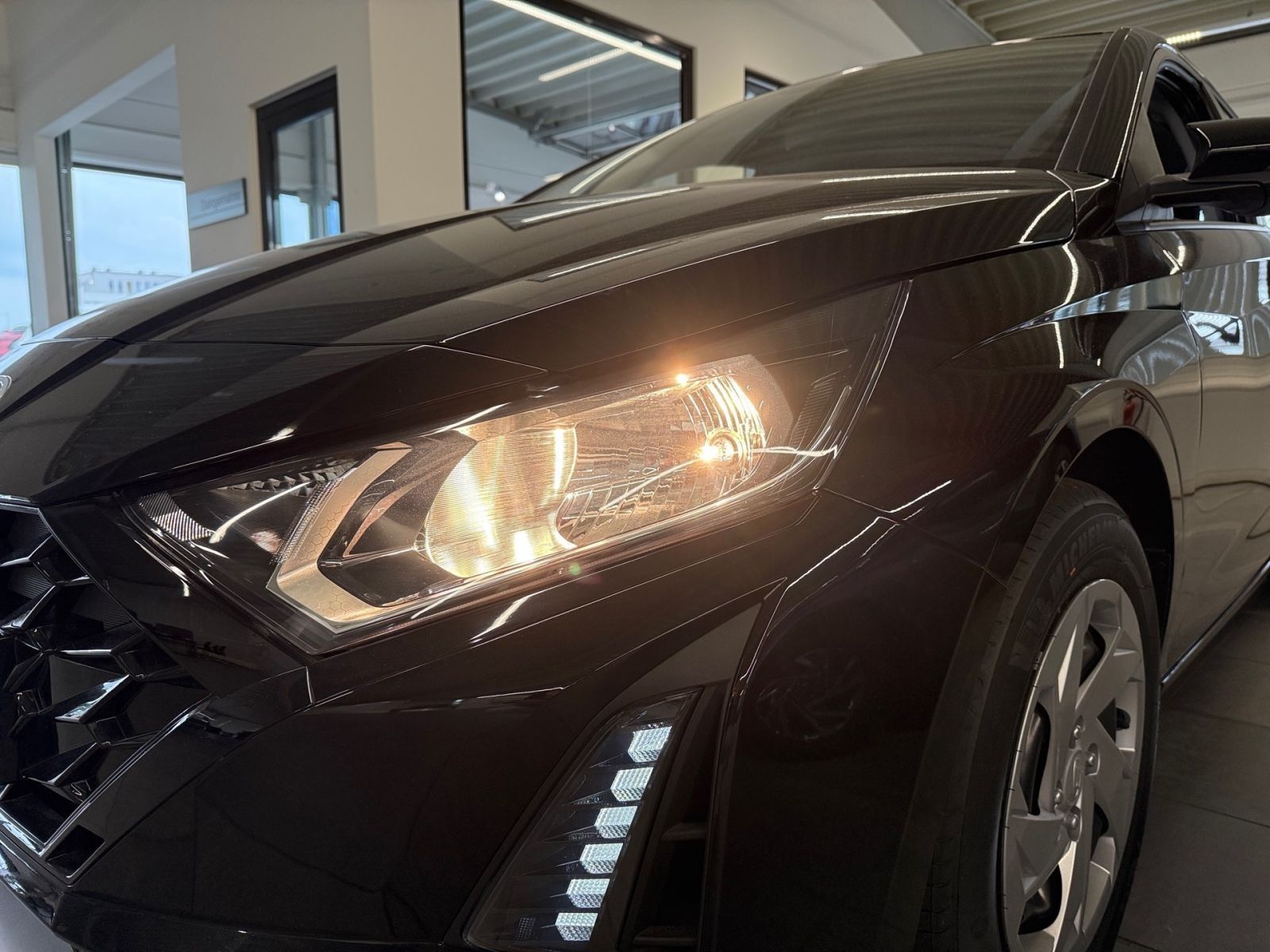 Fahrzeugabbildung Hyundai i20 1.0 T-GDI Select Navi Kamera
