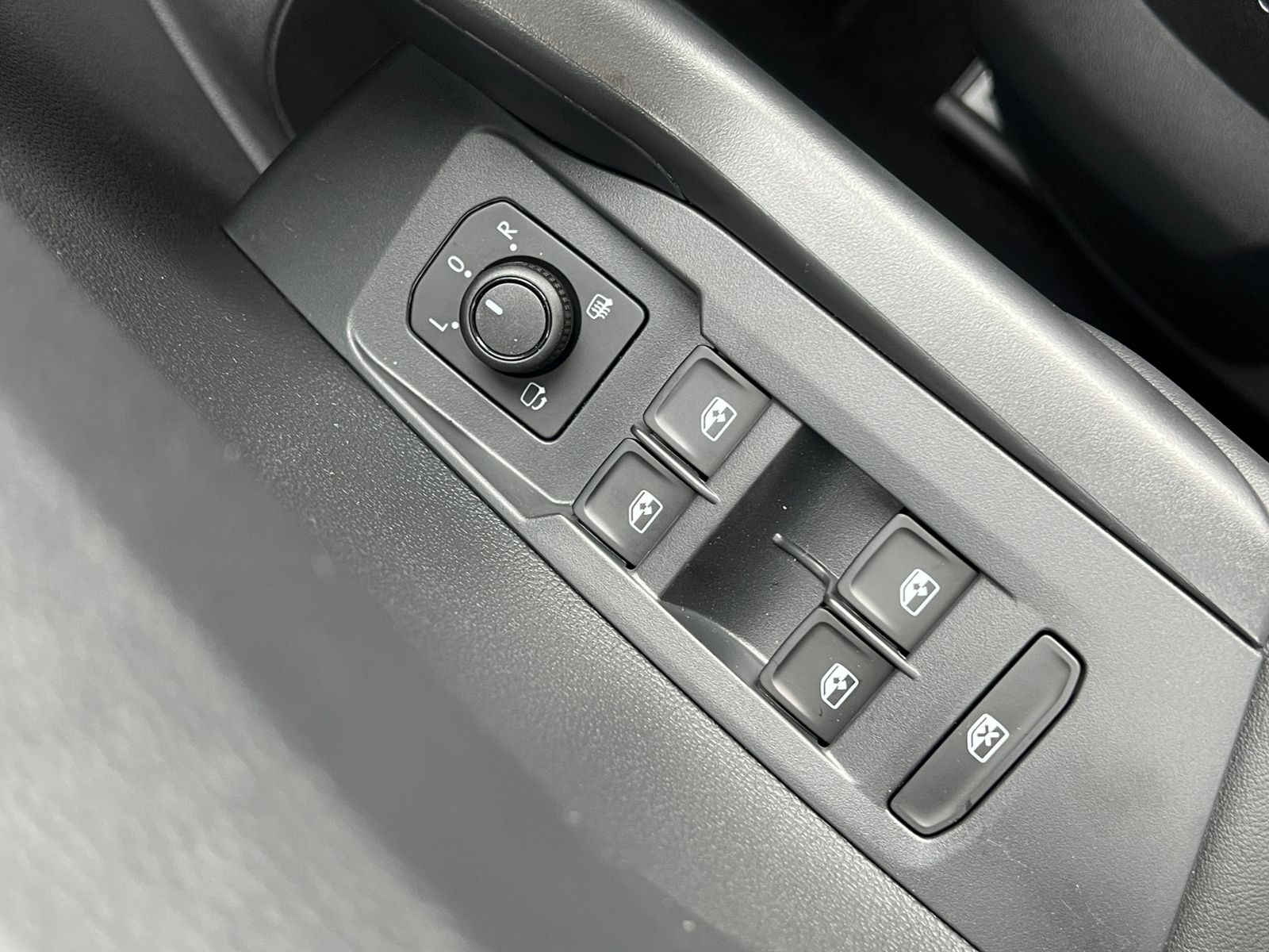 Fahrzeugabbildung Volkswagen T-Cross Life 1.5 TSI DSG *IQ.Light, Kamera, 17'-