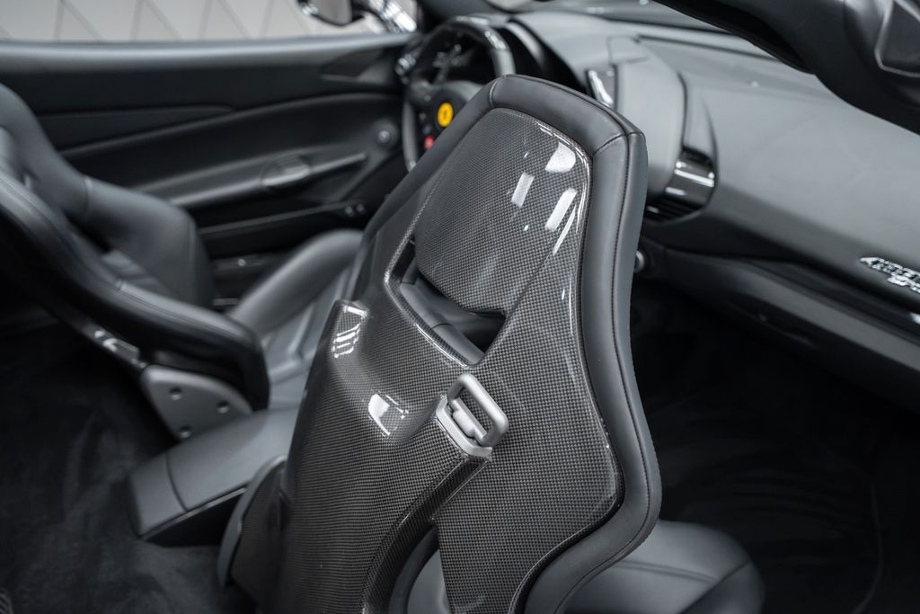 488 Spider BLACK BLACK FULL CARBON - Bild 19