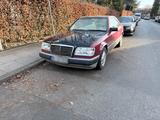 Mercedes-Benz Mercedes w124 300CE Garagenfund CE300 - Mercedes-Benz W124 aus dem Jahr 1989